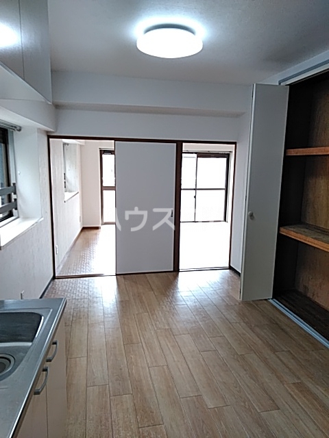 リビング/ダイニング