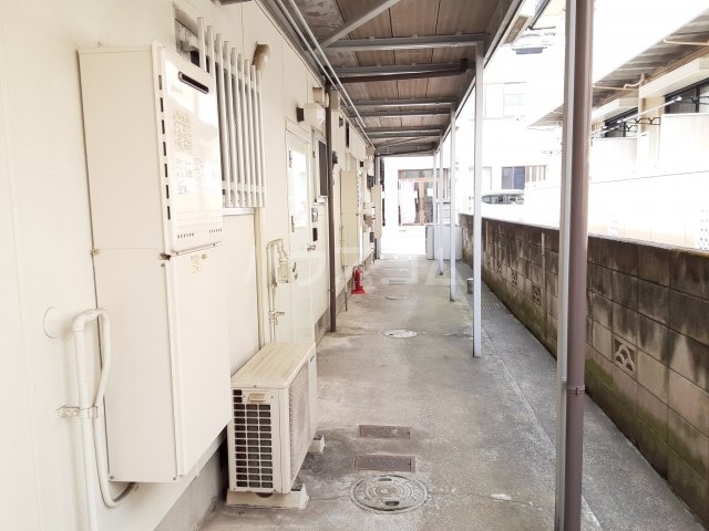 4/5 エントランス