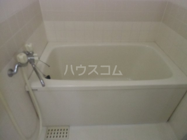 15/27 浴室