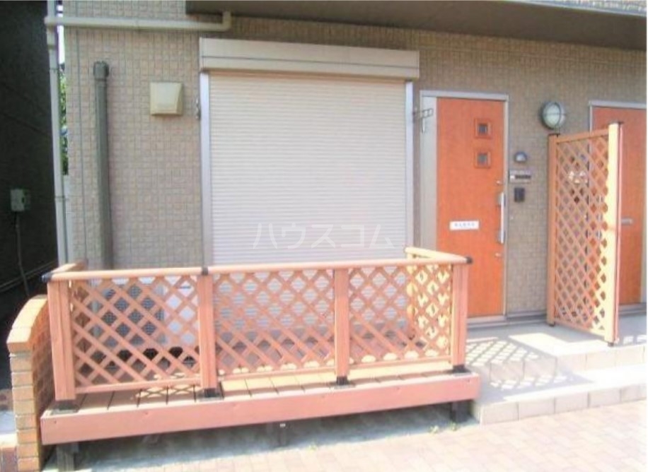 2/3 エントランス