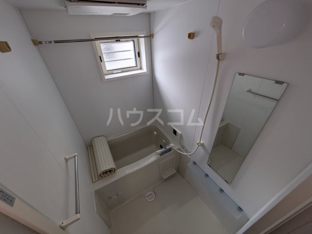 14/28 浴室