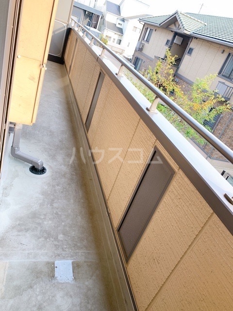 19/30 バルコニー