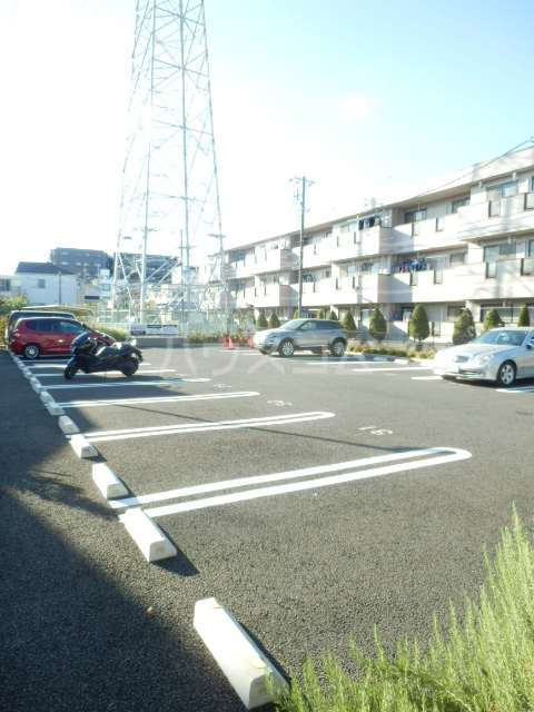 19/29 駐車場