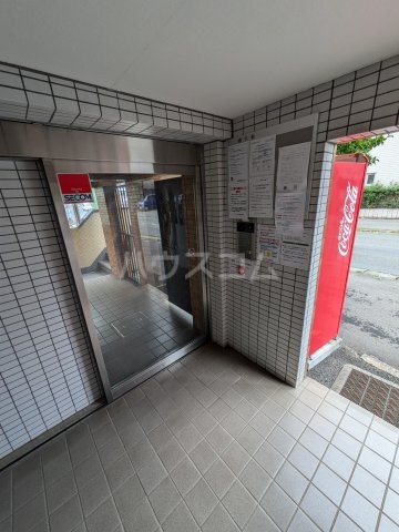 29/30 エントランス