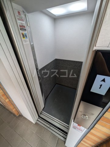 23/30 バルコニー