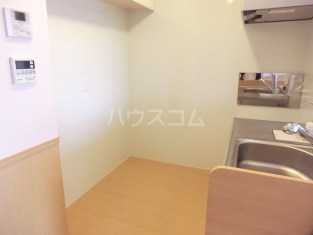 16/30 キッチン