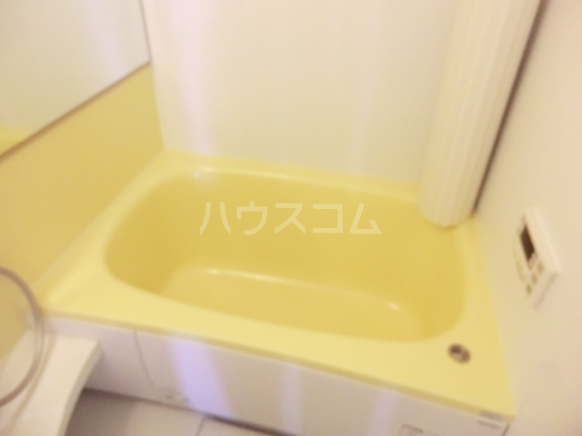 17/30 浴室