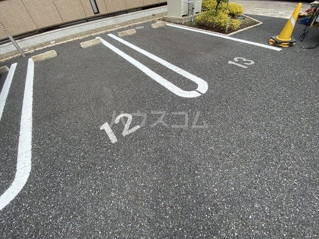 4/5 駐車場