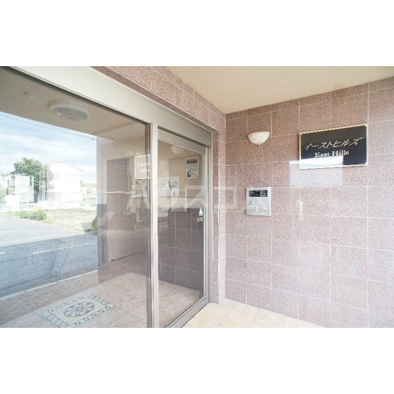 14/20 エントランス