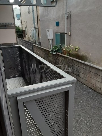 23/30 バルコニー