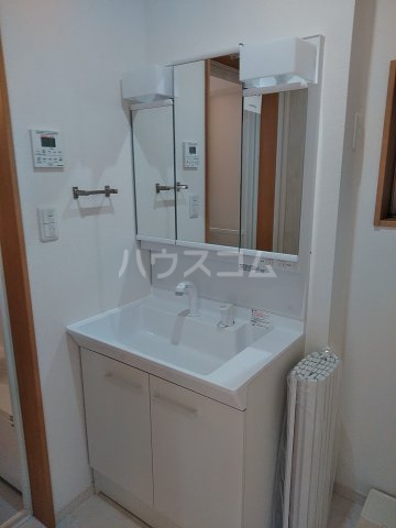 21/30 洗面