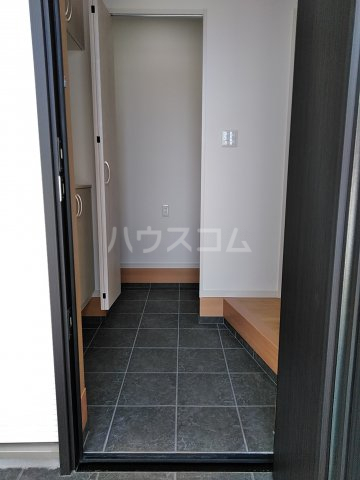 13/30 玄関