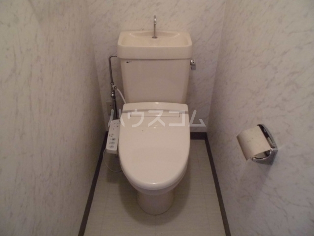 18/30 トイレ
