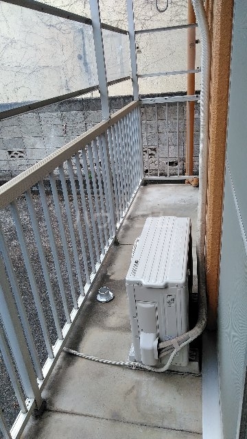 17/28 バルコニー