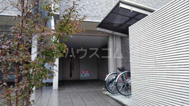 3/5 エントランス