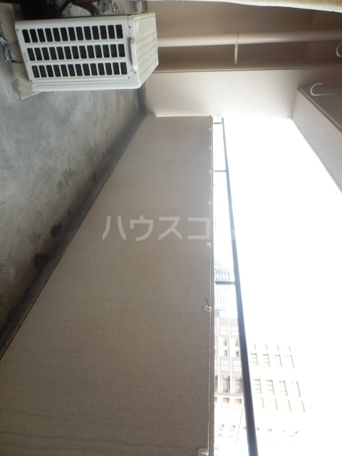 15/28 バルコニー