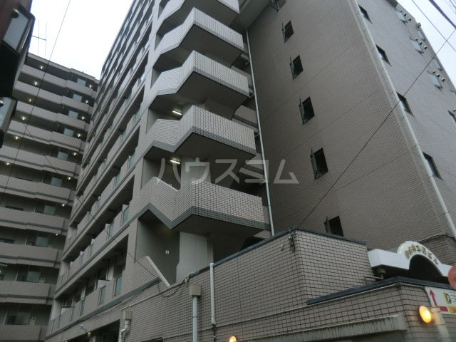 2/30 外観