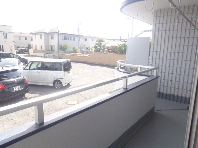 18/28 バルコニー