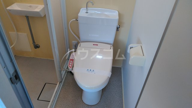 13/30 トイレ