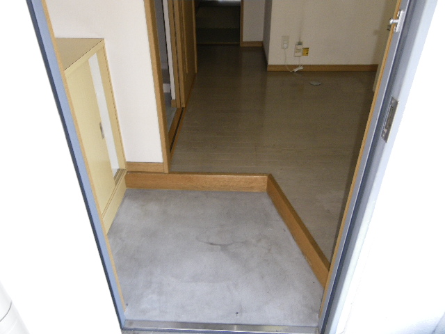 6/19 玄関