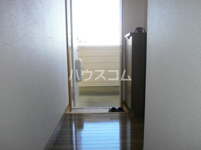 17/23 エントランス