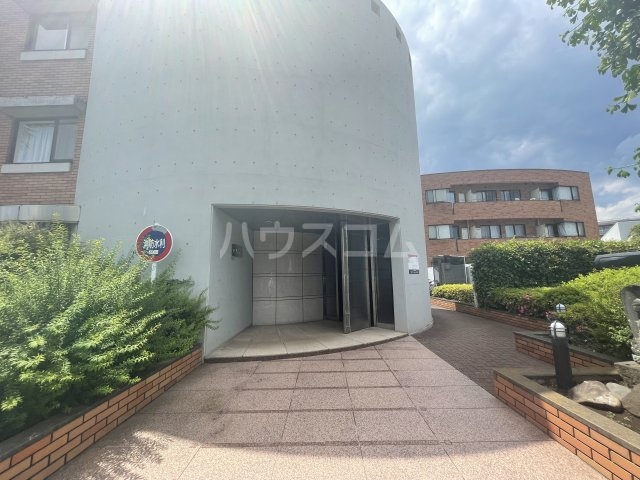 3/5 エントランス