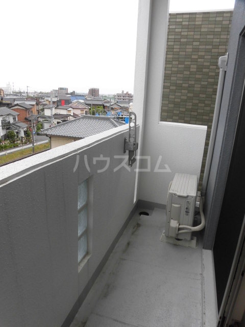 18/30 バルコニー