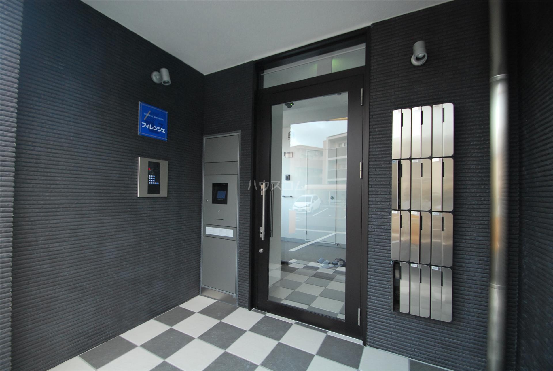 14/24 エントランス
