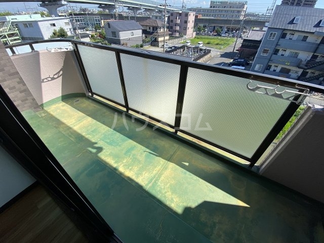 15/27 バルコニー