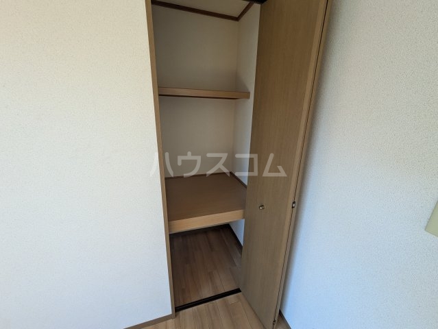 13/30 収納