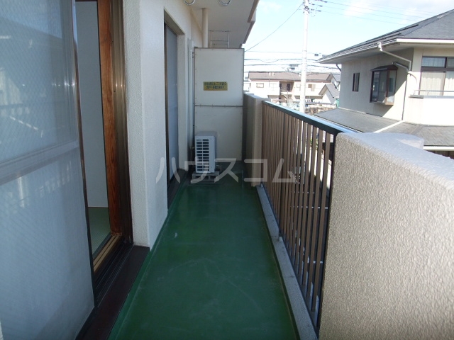 16/23 バルコニー