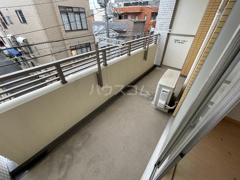 15/26 バルコニー