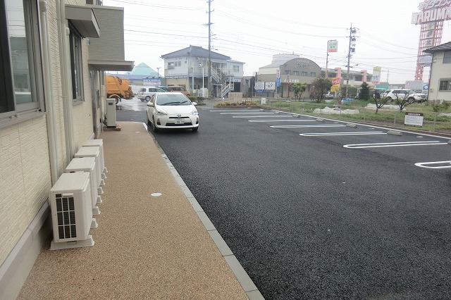 22/30 駐車場