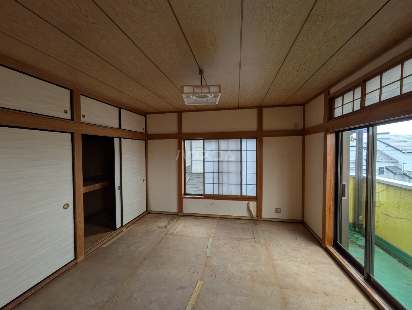 寝室