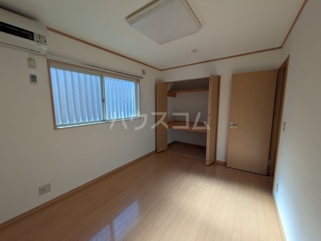 14/28 室内