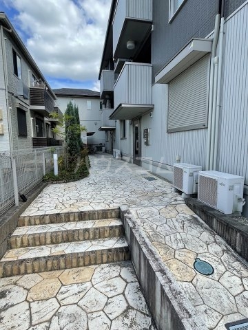 29/30 エントランス
