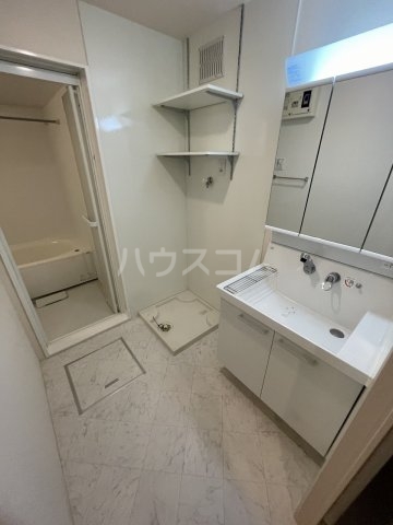 17/30 洗面