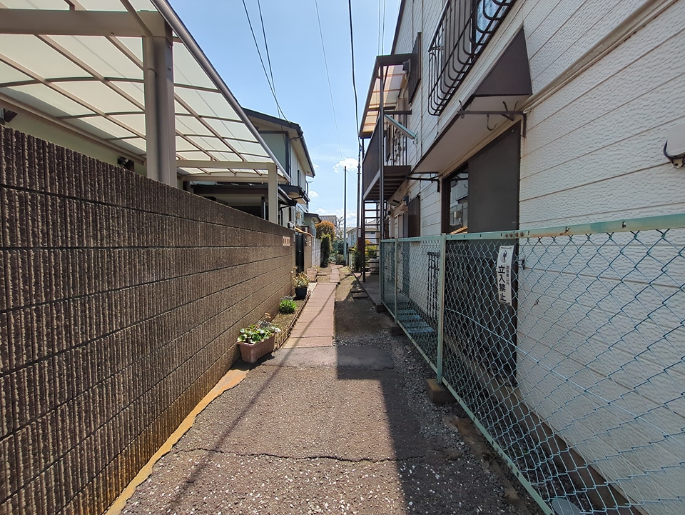 20/27 エントランス