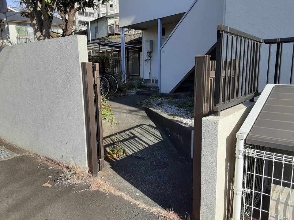 20/28 エントランス