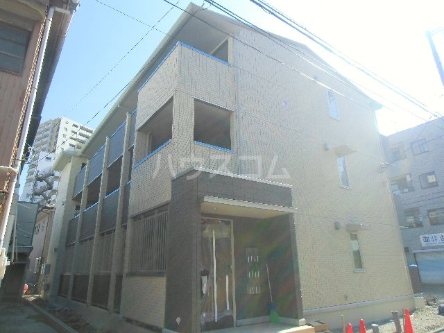 2/8 外観