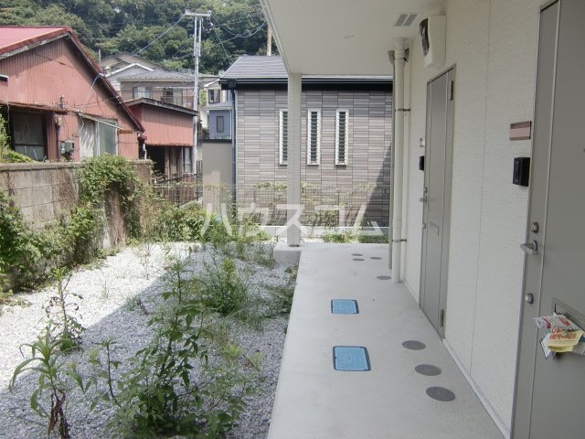 15/19 エントランス