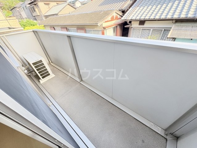 20/30 バルコニー