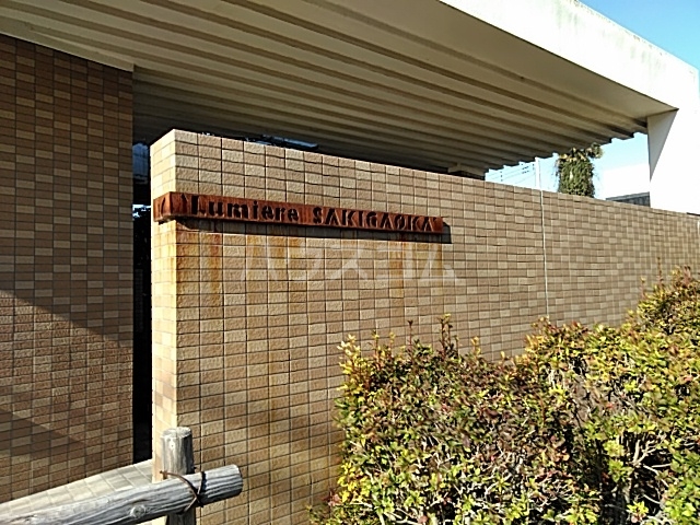 22/30 エントランス