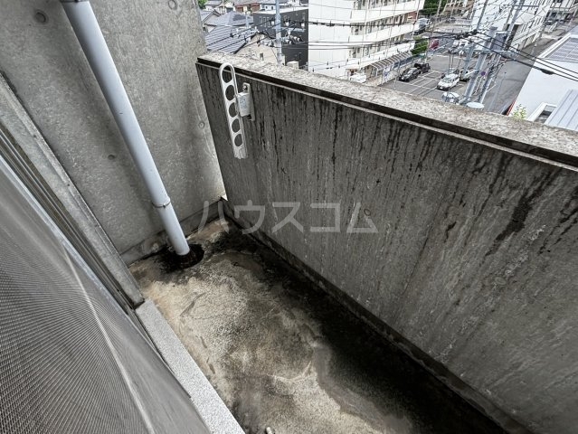 19/28 バルコニー