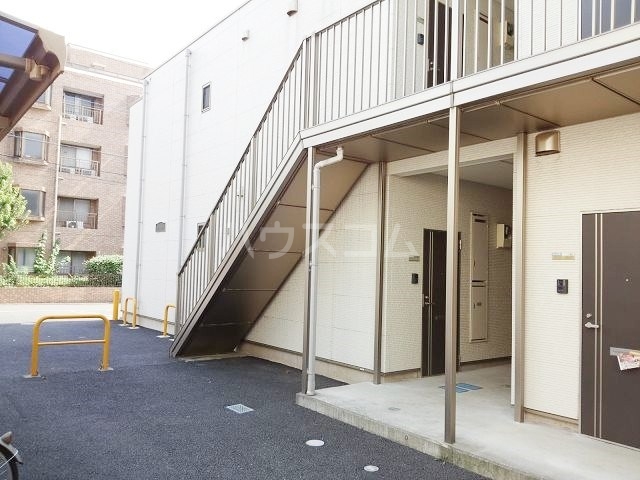 14/21 エントランス