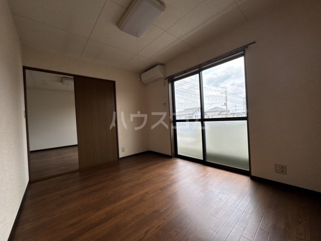 24/29 エントランス