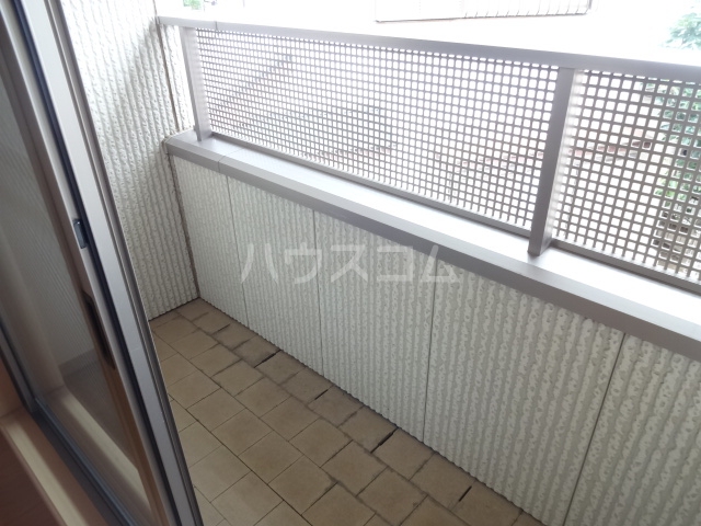 17/27 バルコニー