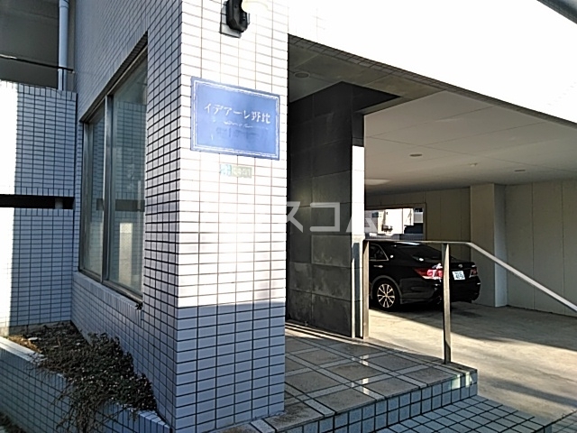 14/18 エントランス