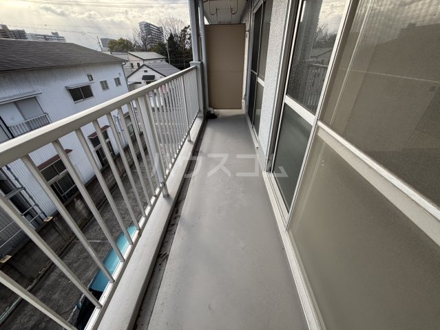 16/23 バルコニー