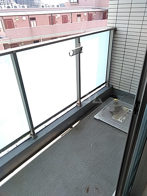 14/28 バルコニー